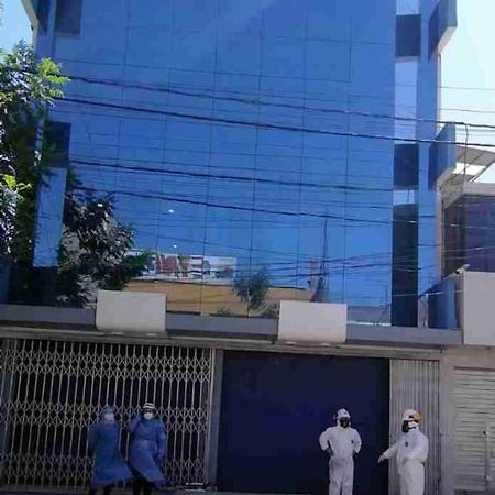 San Isidro Grand Hotel Gobernadora Bagian luar foto