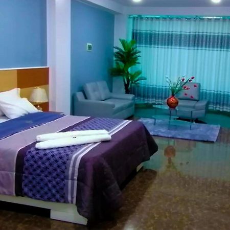 San Isidro Grand Hotel Gobernadora Bagian luar foto