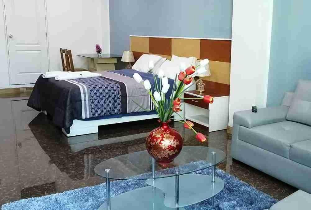 San Isidro Grand Hotel Gobernadora Bagian luar foto