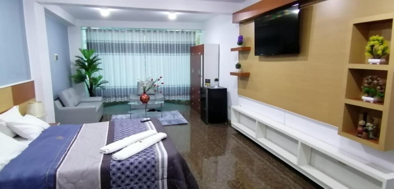 San Isidro Grand Hotel Gobernadora Bagian luar foto